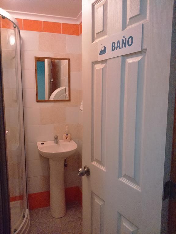 Hostal Guanaco Blanco ปวยร์โตนาตาเลส ภายนอก รูปภาพ