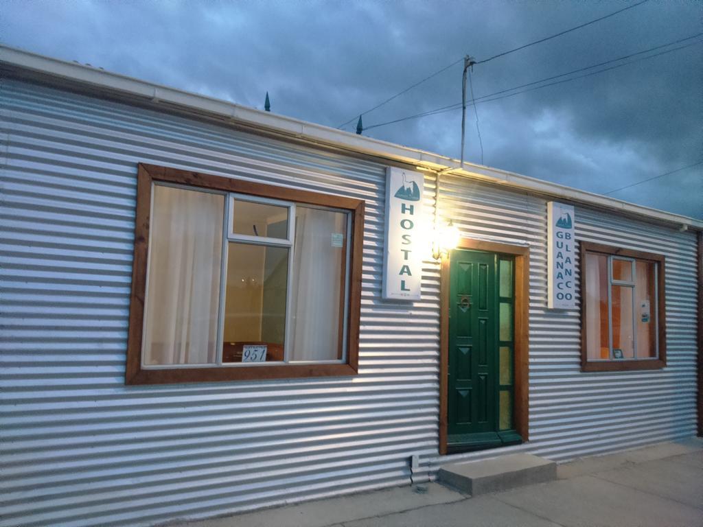 Hostal Guanaco Blanco ปวยร์โตนาตาเลส ภายนอก รูปภาพ